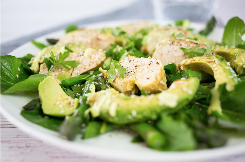 4 Paleo Chicken Salad Recipes Guaranteed To Keep You Satisfied & Energized